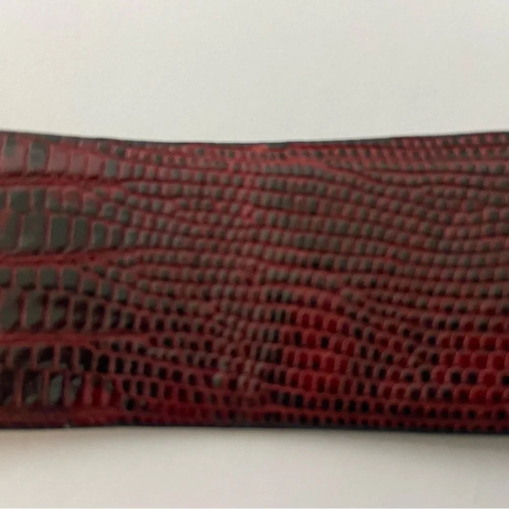 Valentino Garavani New belt lizard skin red/black. Snake buckle. Size small. - Picture 9 of 12